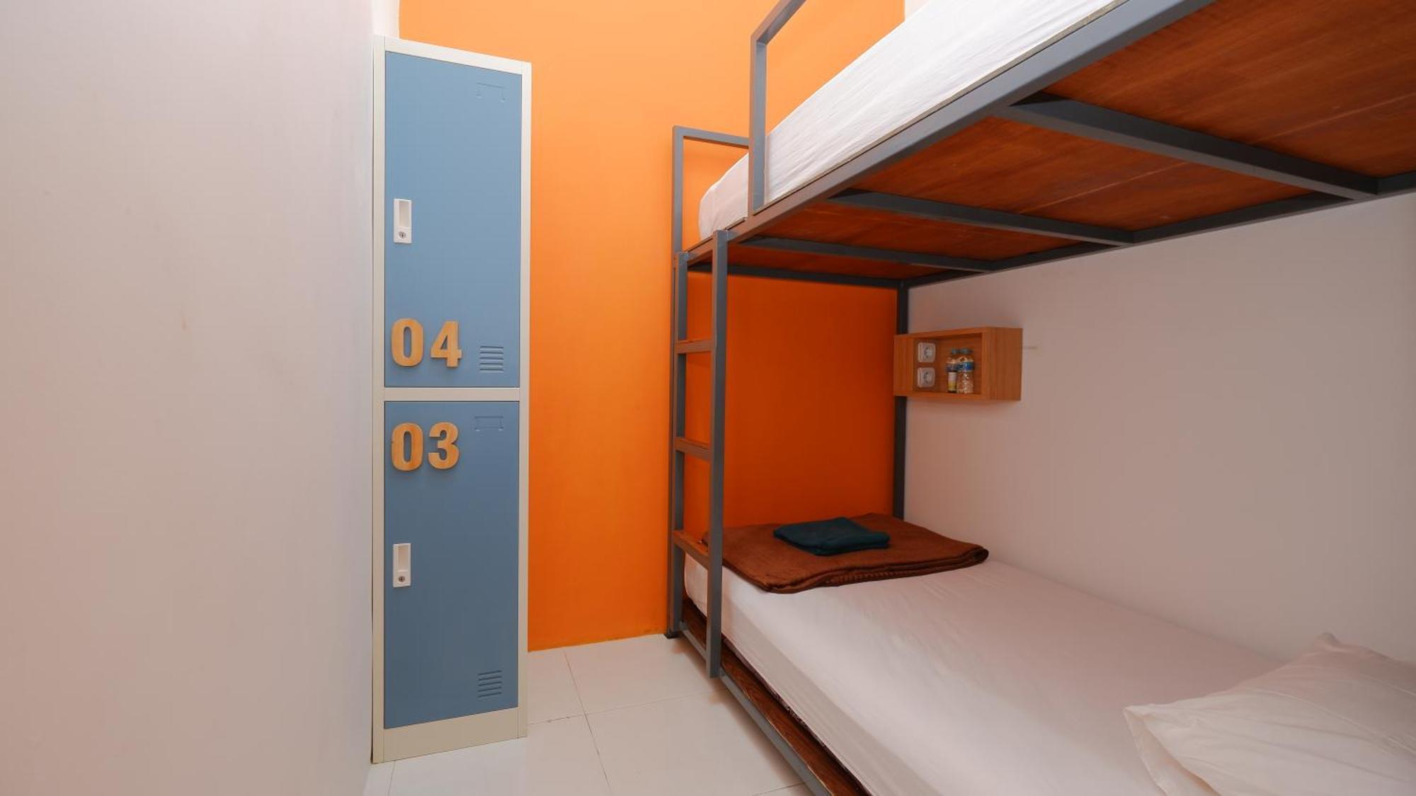 Cabin Hotel Ringroad Utara Maguwo Bagian luar foto